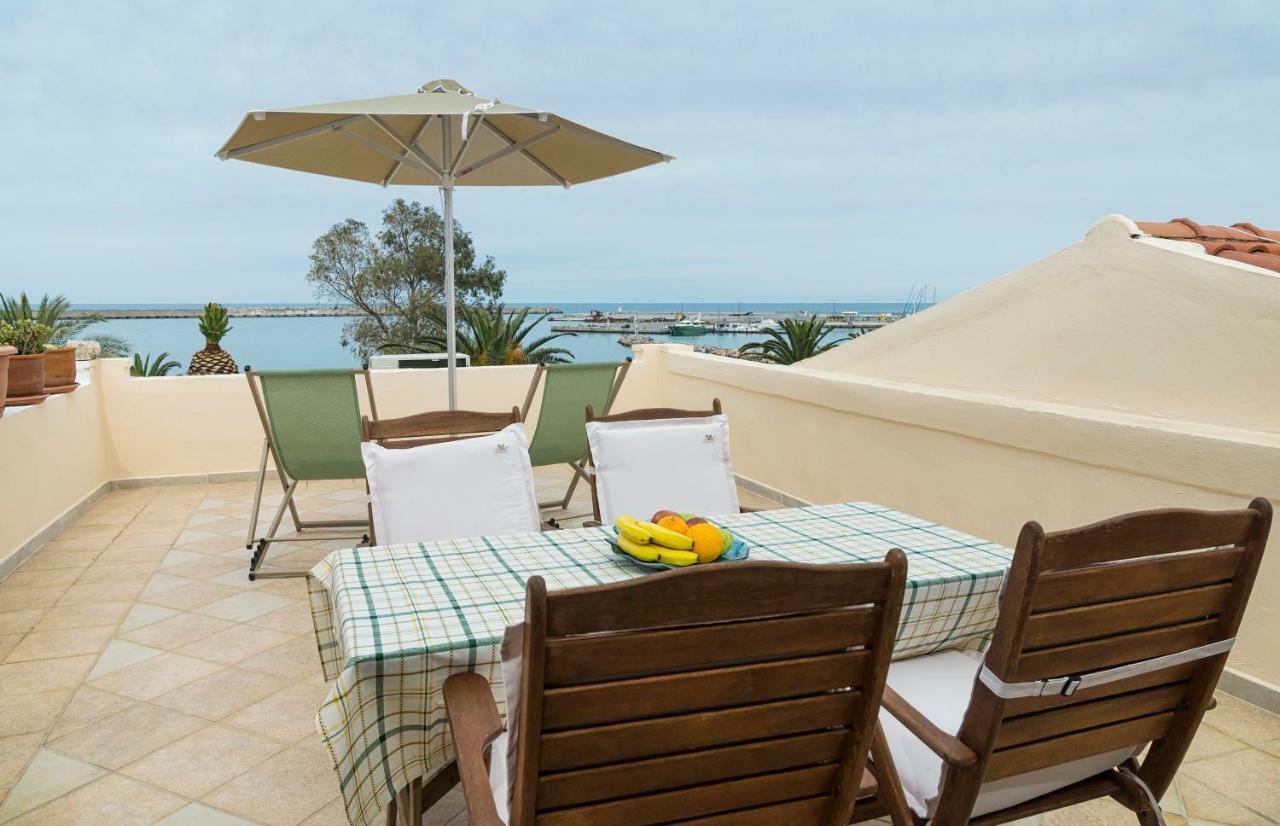 Elois Suites Ретимно Экстерьер фото